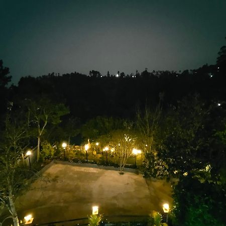 Pear Tree Entire 2Bhk Villa Kotagiri Exterior foto