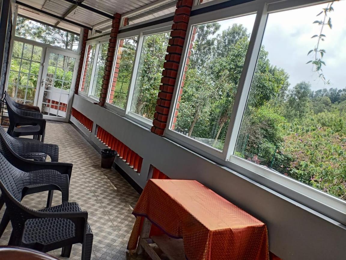 Pear Tree Entire 2Bhk Villa Kotagiri Exterior foto