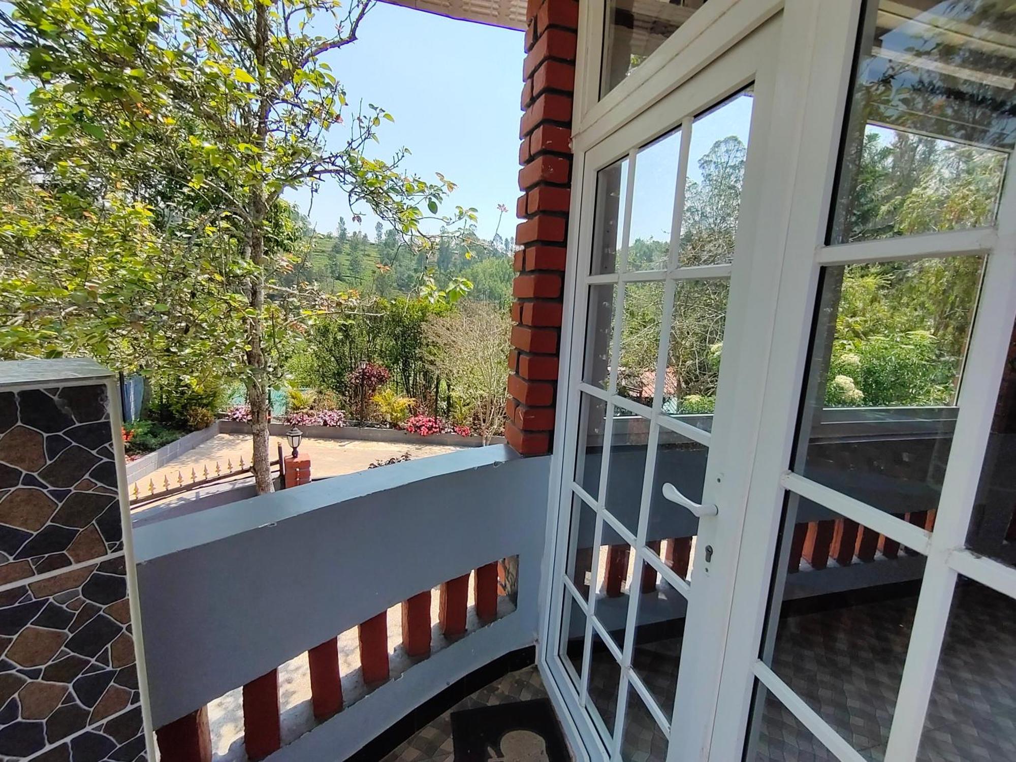 Pear Tree Entire 2Bhk Villa Kotagiri Exterior foto